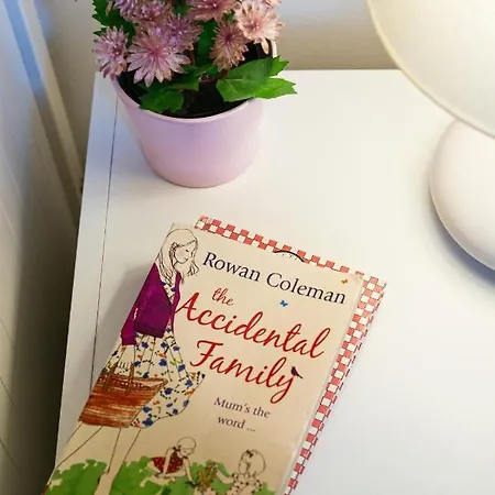 Joivy Splendid In Centre Apartment